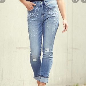 Seven Jeans With Pearl Accents Plus Size 16 Light Wash